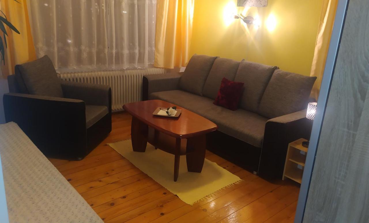 Katka A Martin Samostatny Apartman S Vlastnym Vchodom Liptovský Mikuláš 外观 照片